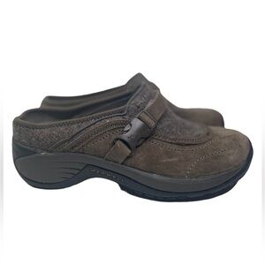 Merrell Women’s Suede Slip On Mules